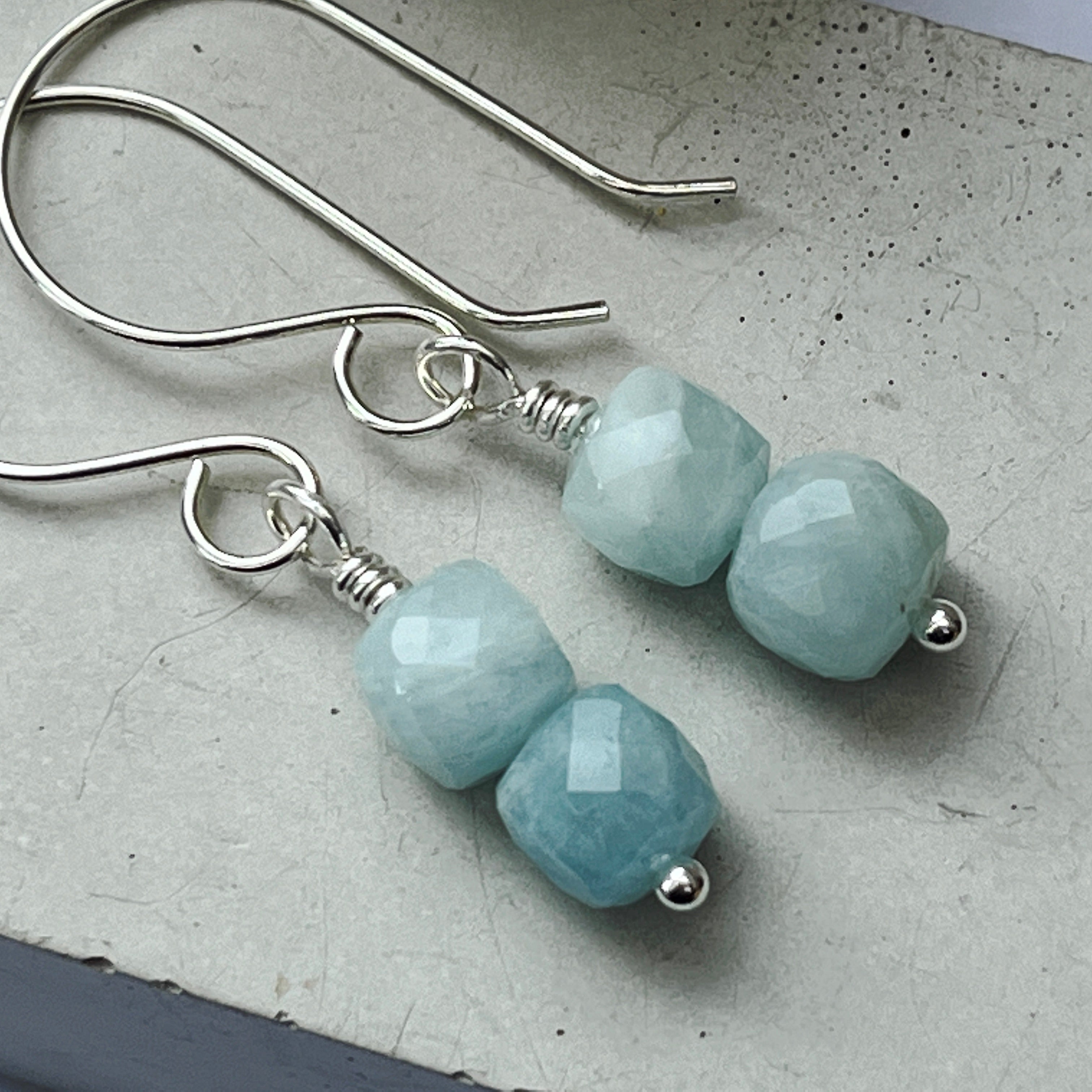 small handmade aquamarine gemstone drop earrings details