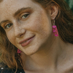 sterling silver hot pink agate drop earrings 